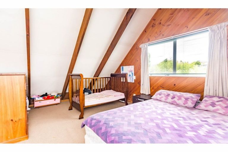 Photo of property in 1/63 Pleasant Road, Glen Eden, Auckland, 0602