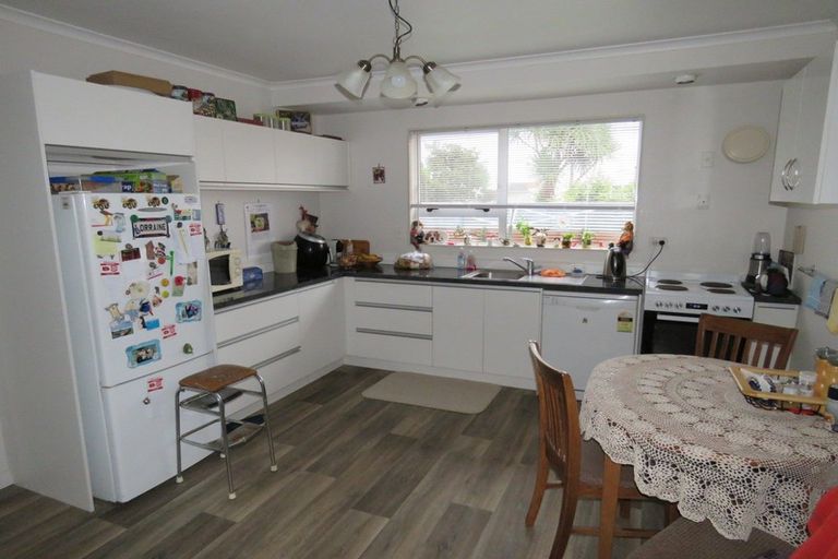 Photo of property in 8 Derby Street, Westport, 7825