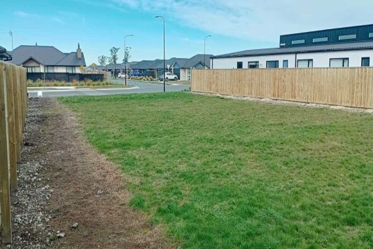 Photo of property in 75 Northmoor Boulevard, Rolleston, 7615