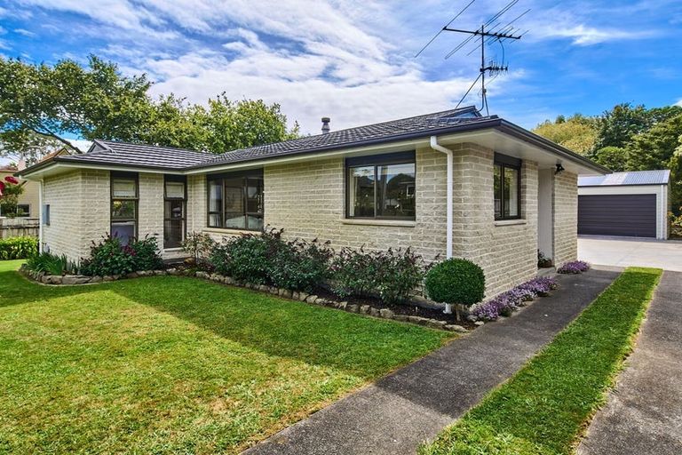 Photo of property in 31a Puriri Road, Waikanae, 5036