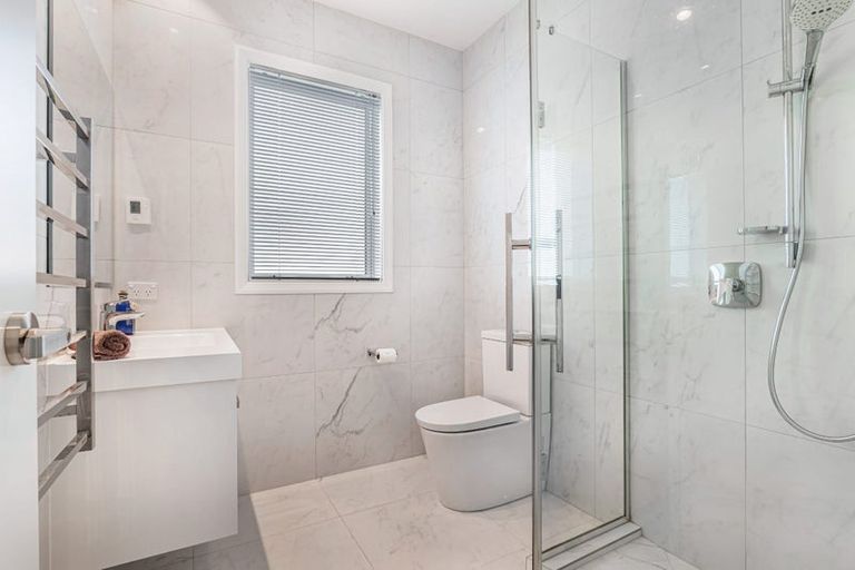 Photo of property in 15 Flavell Drive, Orewa, 0931