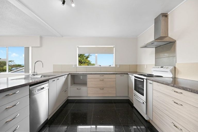 Photo of property in 64 Coronation Road, Morrinsville, 3300