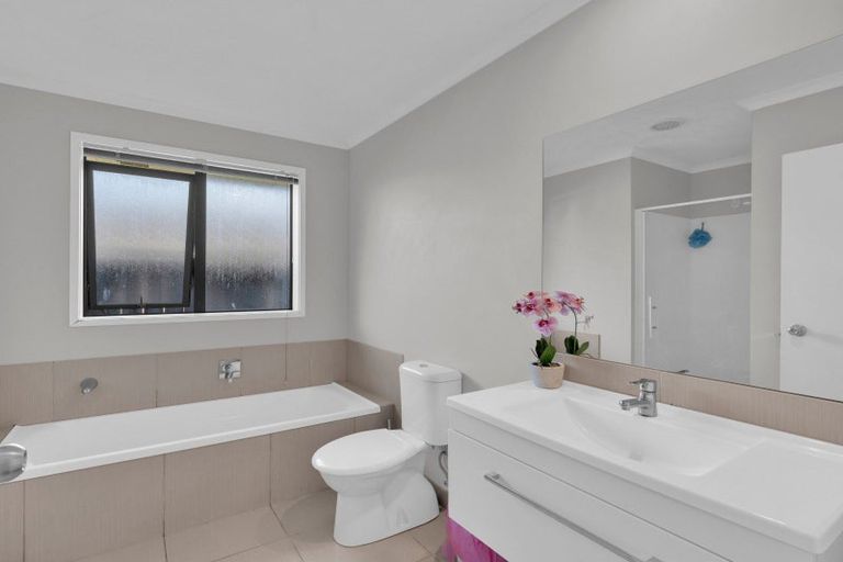 Photo of property in 12 Teafields Court, Huntington, Hamilton, 3210