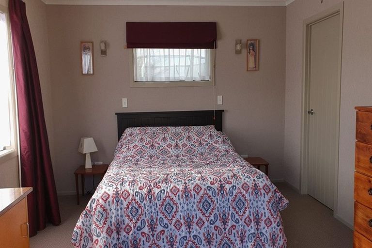 Photo of property in 13 Craig Street, Stratford, 4332