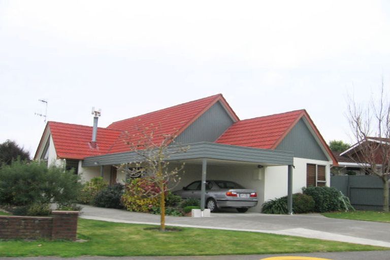 Photo of property in 25 Chester Street, Taradale, Napier, 4112