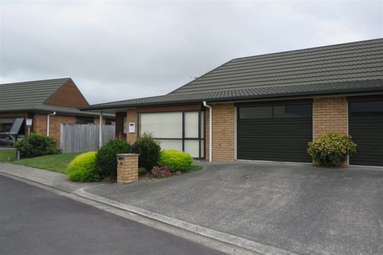 Photo of property in Rangeview Villas, 69/9 Fuller Close, Levin, 5510