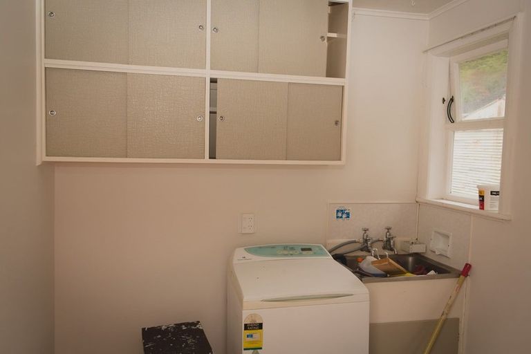 Photo of property in 97 Judd Crescent, Naenae, Lower Hutt, 5011