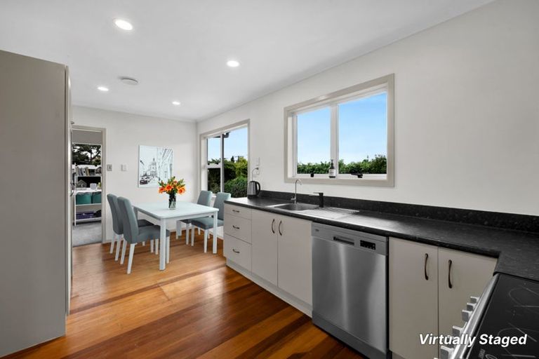 Photo of property in 9 Koromiko Street, Inglewood, 4330