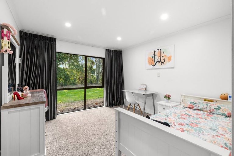 Photo of property in 11 Mckenzie Settlement Road, Kairanga, Palmerston North, 4475