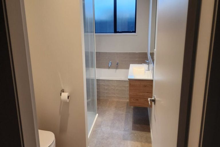 Photo of property in 75 Tabraham Crescent, Pyes Pa, Tauranga, 3112
