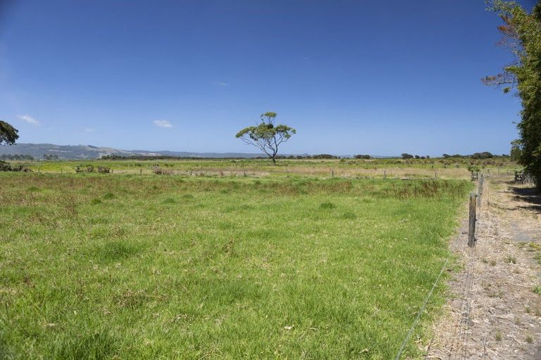 Photo of property in 810 Gill Road, Kaitaia, 0483