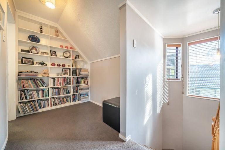 Photo of property in 9 Johnswood Grove, Clouston Park, Upper Hutt, 5018