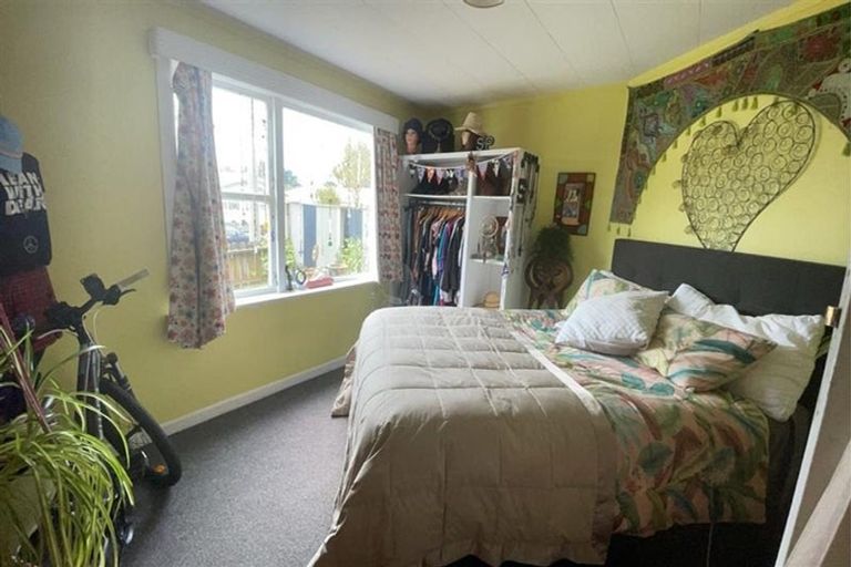 Photo of property in 31 Lupin Road, Otaki, 5512