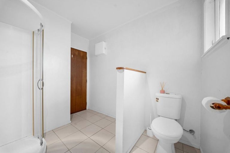 Photo of property in 1/2 Arthur Road, Hillpark, Auckland, 2102