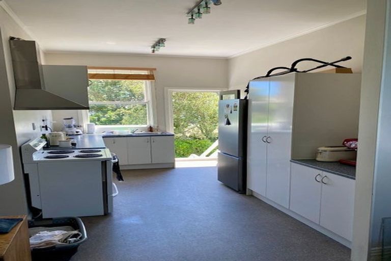 Photo of property in 24a Waripori Street, Berhampore, Wellington, 6023