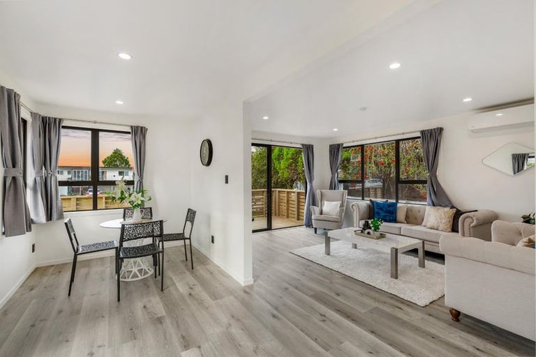 Photo of property in 38 Meilland Place, Glen Eden, Auckland, 0602