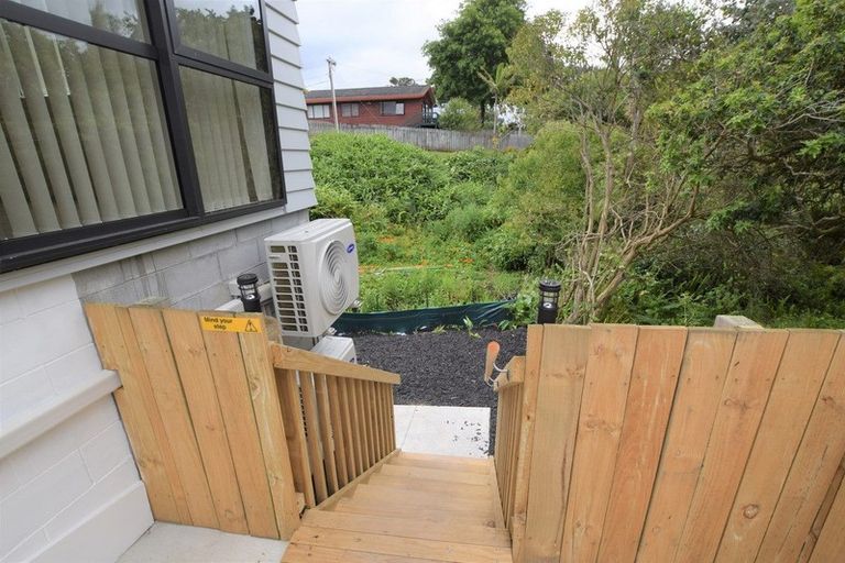 Photo of property in 71a Fruitvale Road, New Lynn, Auckland, 0600