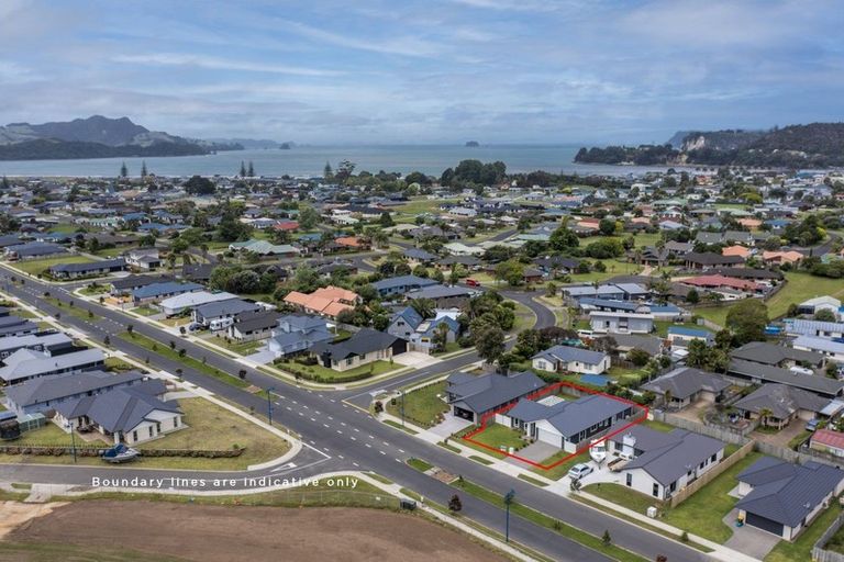 Photo of property in 94 Kupe Drive, Whitianga, 3510