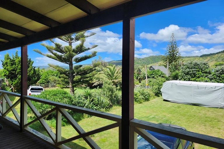 Photo of property in 31 Westside Road, Port Waikato, Tuakau, 2695