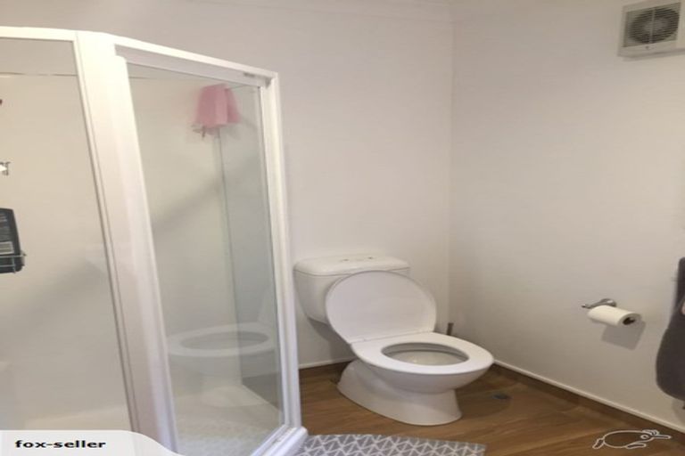 Photo of property in 28c Ronald Woolf Place, Churton Park, Wellington, 6037