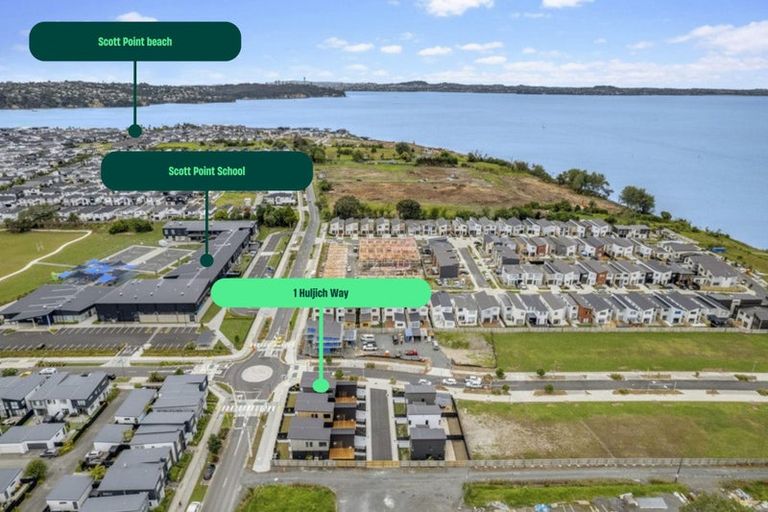 Photo of property in 1 Huljich Way, Hobsonville, Auckland, 0616