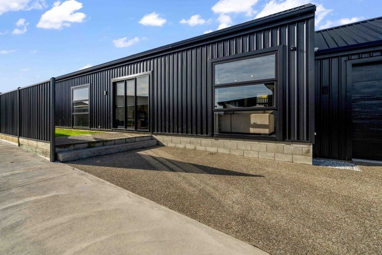 Photo of property in 568 Elles Road, Kingswell, Invercargill, 9812