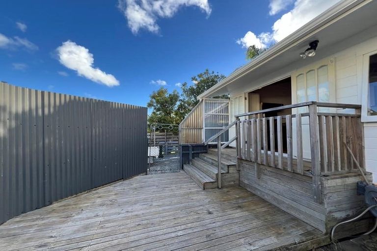 Photo of property in 1/18 Chester Avenue, Onerahi, Whangarei, 0110