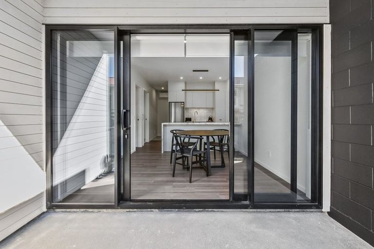 Photo of property in 74b London Street, Dunedin Central, Dunedin, 9016