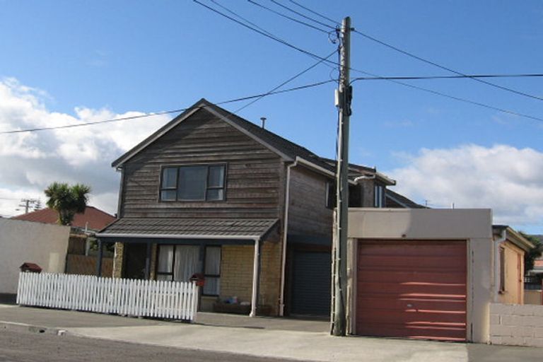 Photo of property in 18a Oriental Street, Petone, Lower Hutt, 5012