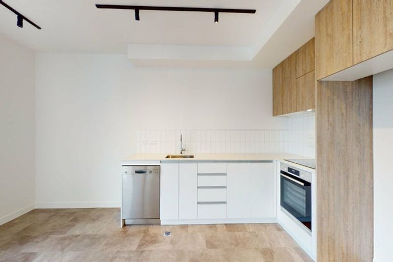 Photo of property in 67u4 Tiketike Way, Brooklyn, Wellington, 6021