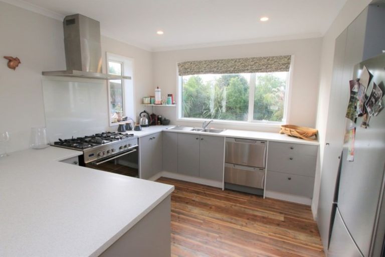 Photo of property in 2a Centre Street, Waimate, 7978