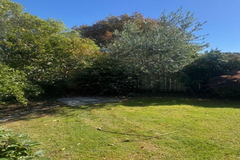 Photo of property in 16 Washington Place, Havelock North, 4130