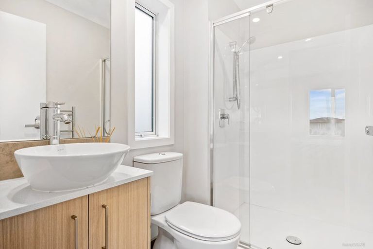 Photo of property in 5 Manawatere Way, Flat Bush, Auckland, 2019