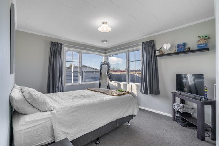 Photo of property in 10 Bruce Street, Waikiwi, Invercargill, 9810