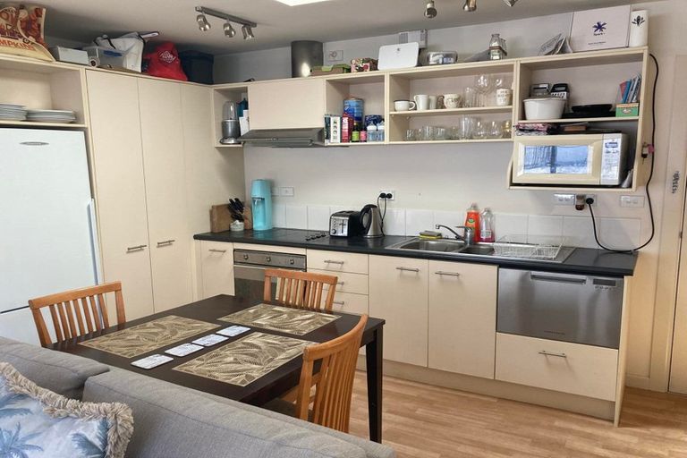 Photo of property in Westhaven Apartments, 23/127u Molesworth Street, Thorndon, Wellington, 6011