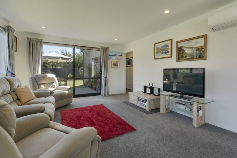 Photo of property in 17 Guano Crescent, Cromwell, 9310