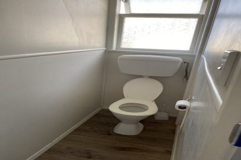 Photo of property in 6 Croall Crescent, St Andrews, Hamilton, 3200