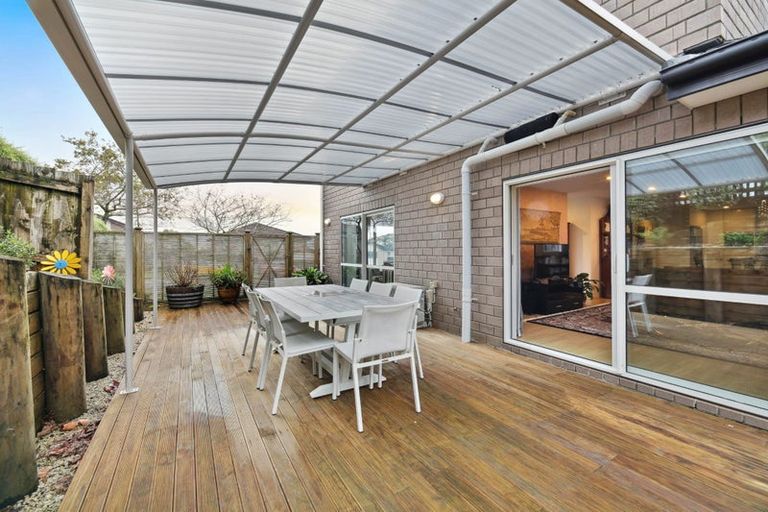 Photo of property in 96 Babich Road North, Ranui, Auckland, 0612
