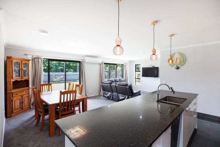 Photo of property in 59 Balrickard Way, Milson, Palmerston North, 4414