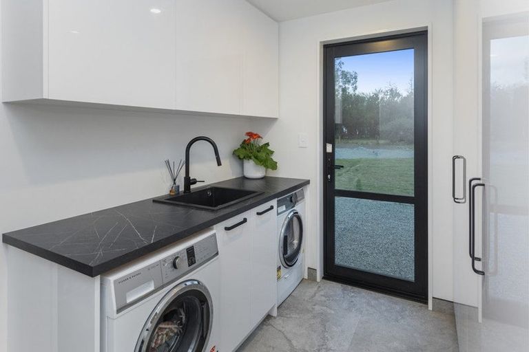 Photo of property in 34 Waitai Close, Long Bay, 0630