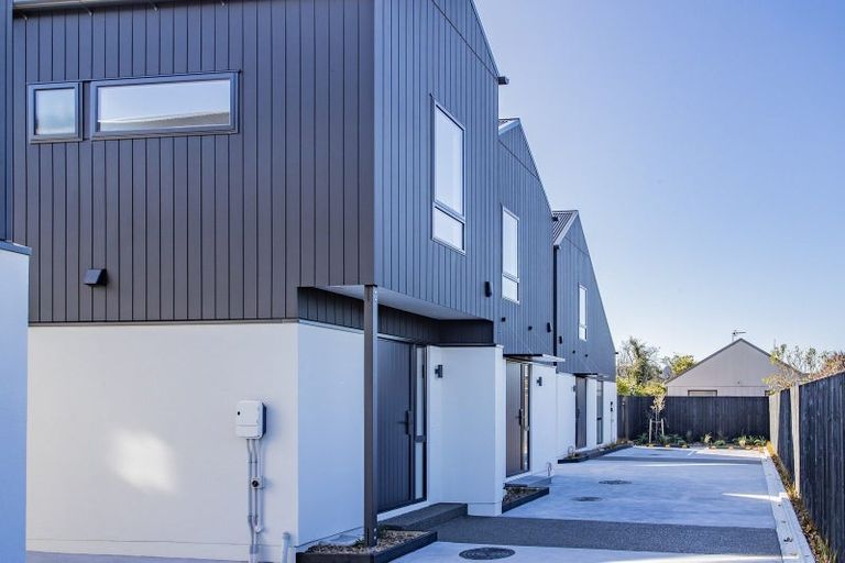Photo of property in 3/98 Proctor Street, Papanui, Christchurch, 8053