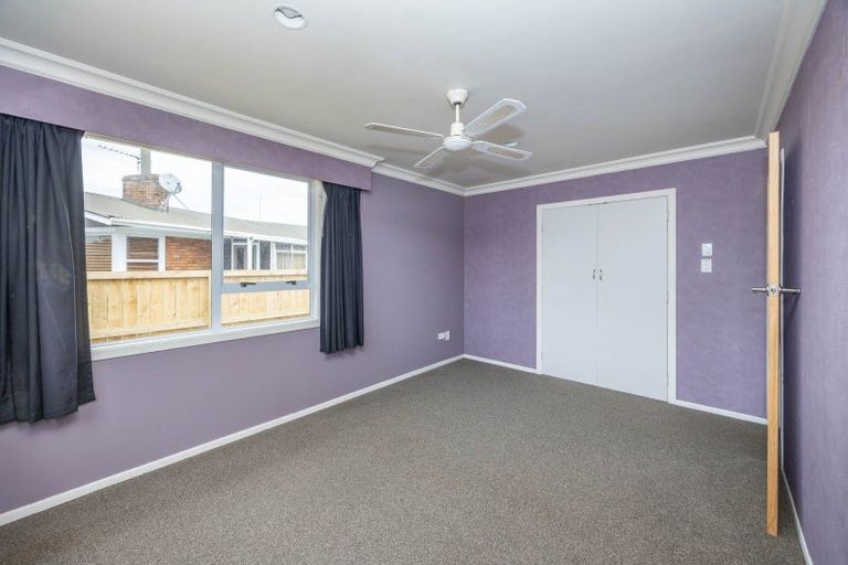 Photo of property in 27 Fuchsia Avenue, Pukete, Hamilton, 3200