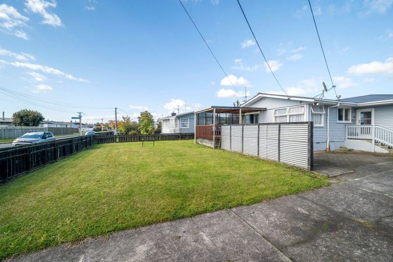 Photo of property in 20 Fenruss Street, Fairy Springs, Rotorua, 3015