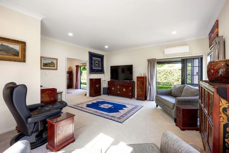 Photo of property in 37 Princes Street, Cambridge, 3434