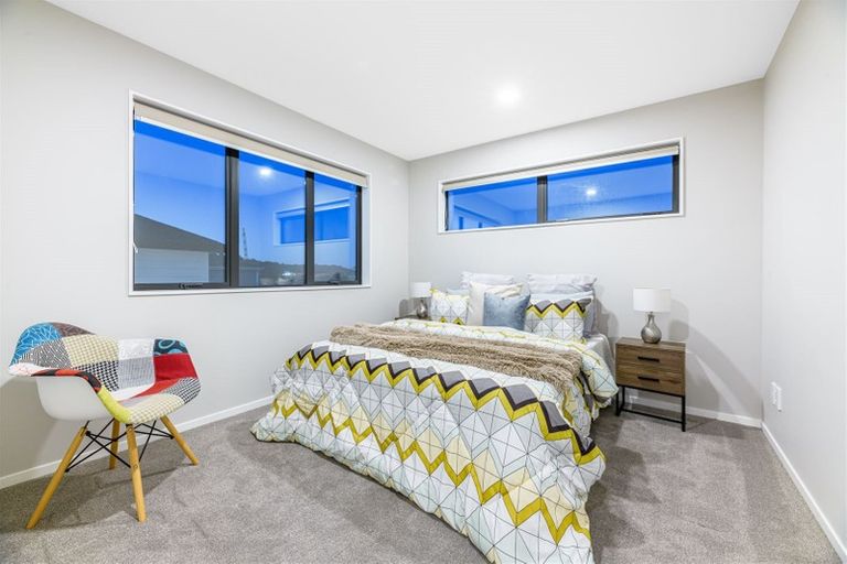 Photo of property in 18 Kano Way, Hobsonville, Auckland, 0616