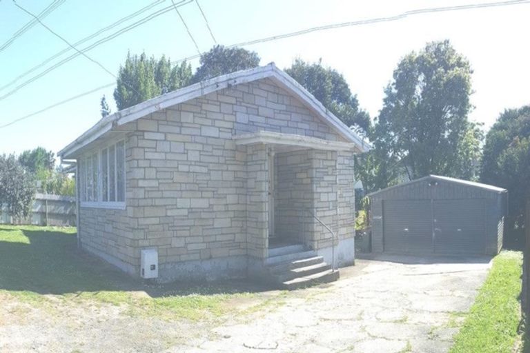 Photo of property in 320 Bairds Road, Otara, Auckland, 2023