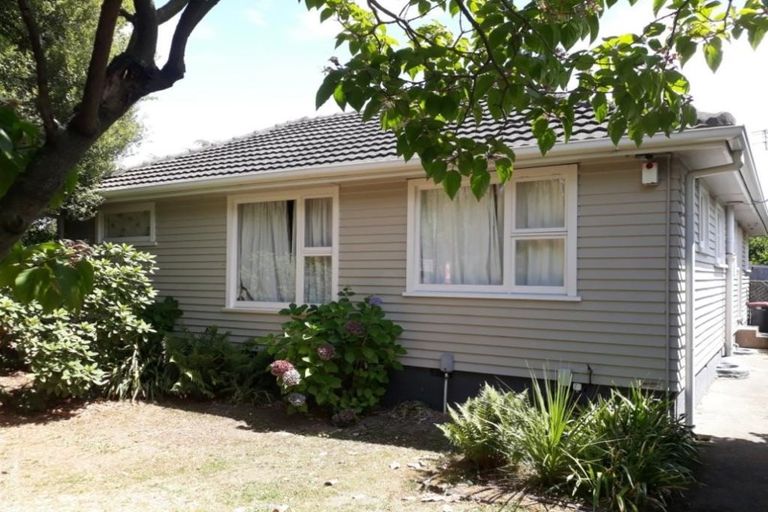 Photo of property in 16 Springs Road, Hornby, Christchurch, 8042
