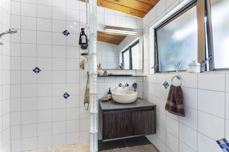 Photo of property in 12b Wheeler Place, Upper Vogeltown, New Plymouth, 4310