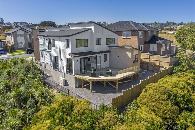 Photo of property in 39 Lisnoble Road, Flat Bush, Auckland, 2019