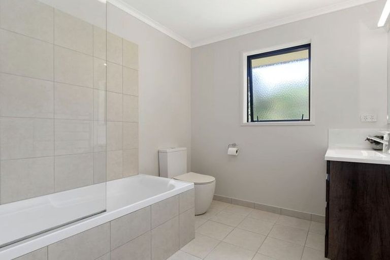 Photo of property in 22 Thelma Road, Mangawhai Heads, Mangawhai, 0505